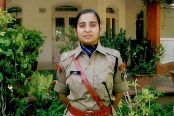 IPS Officer From Gujarat Posted As DIG Admin Of J&K Police Hqrs