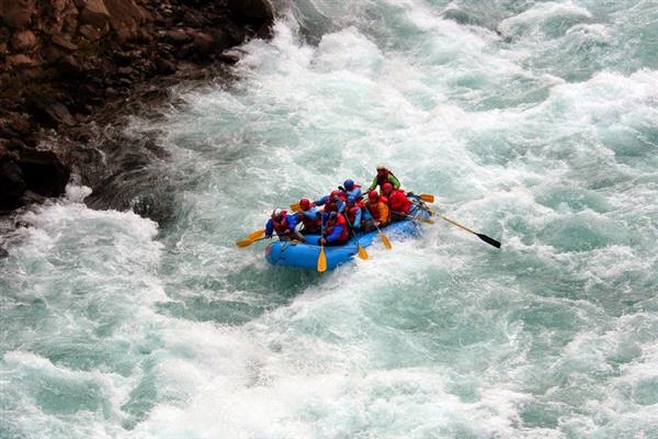 Gujarat Couple Dies As Rafting Boat Capsizes In Lidder River